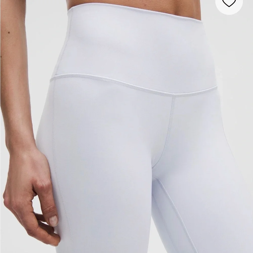 Lululemon Align High Rise Pant 28 inch - Size 8 - Picture 3 of 5